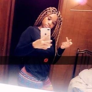 Meet your Posher, Ariel